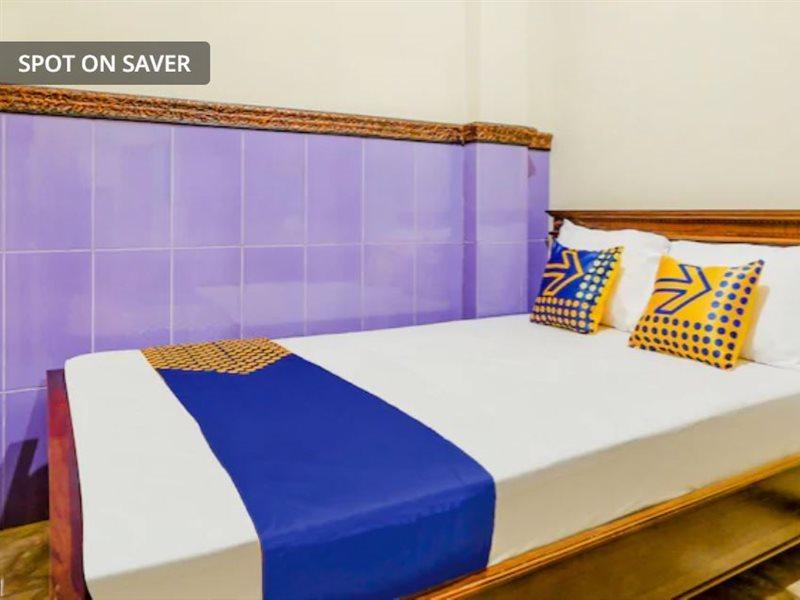 Spot On 1870 Graha Batu Mulia Hotel Exterior foto